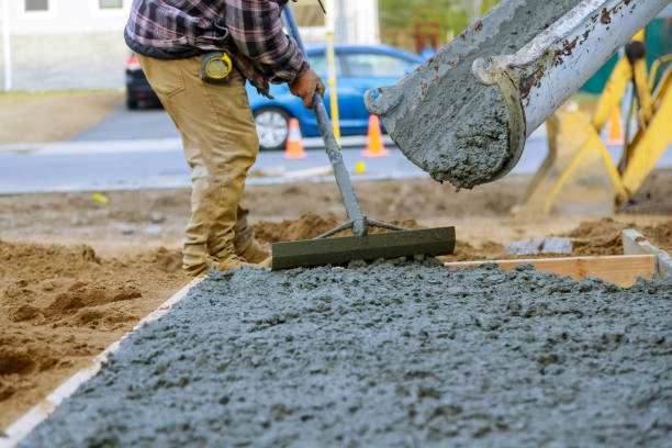 Best Decorative Concrete in Colwyn, PA